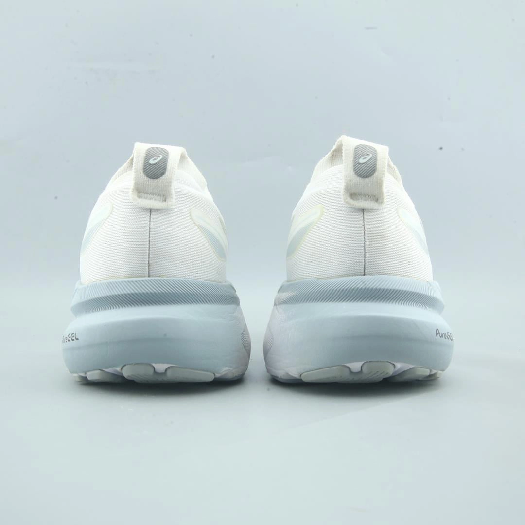 ASICS GEL-KAYANO 31 trainer shoe design snapshots
