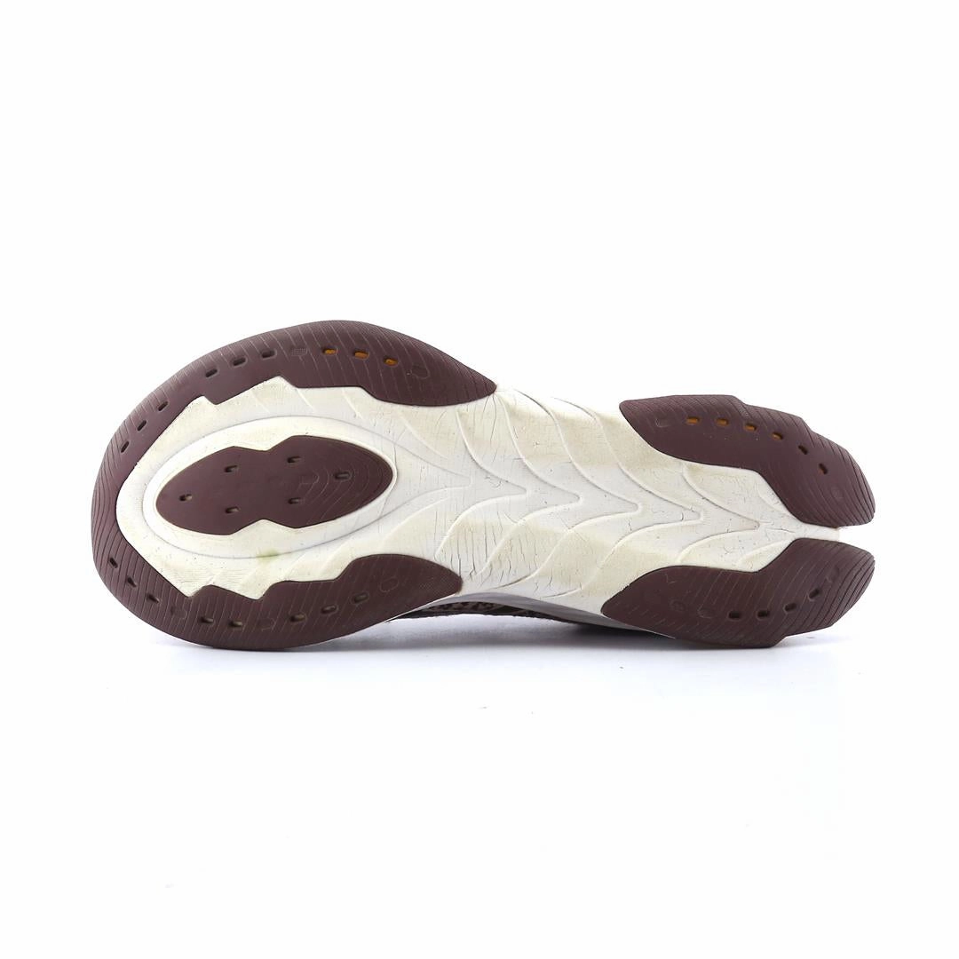 ASICS GEL-KINSEI BLAST sporty Asics footwear images