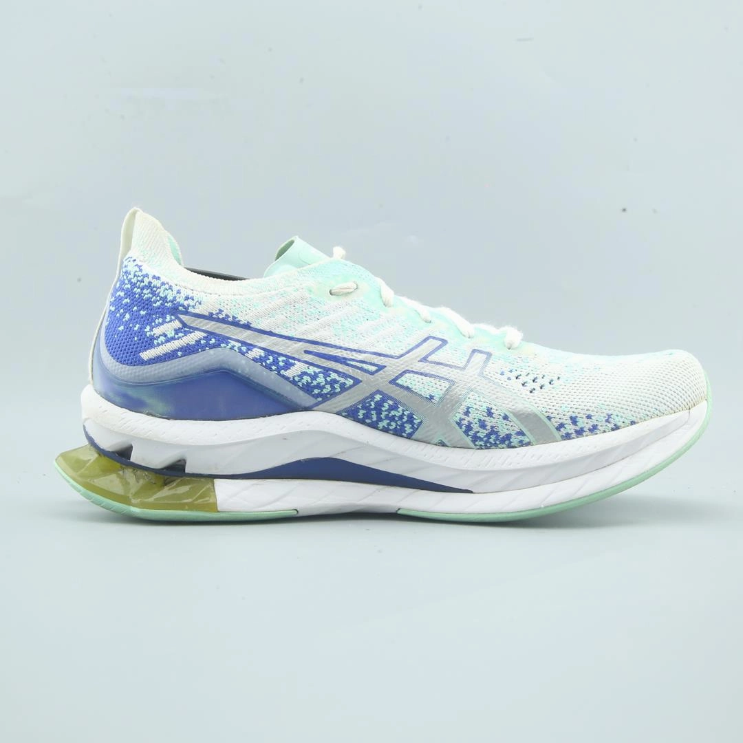 ASICS GEL-KINSEI BLAST trainer shoe design snapshots