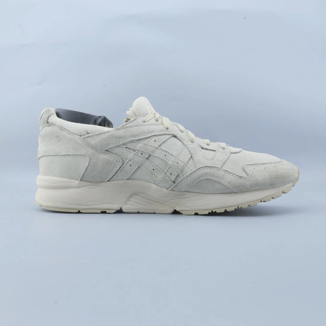 ASICS GEL-LYTE V performance running shoe photos