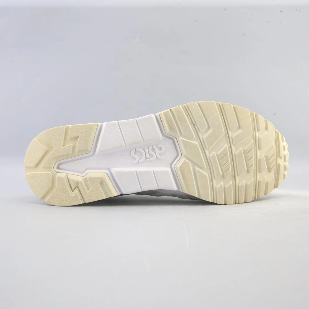 ASICS  GEL-LYTE V sporty Asics footwear images