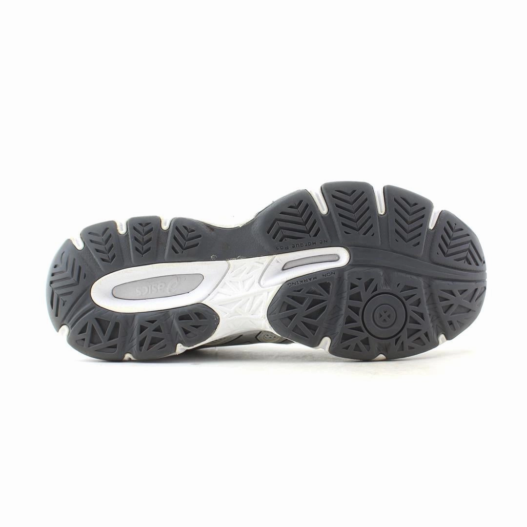 ASICS GEL-NETBURNER BALLISTIC sporty Asics footwear images