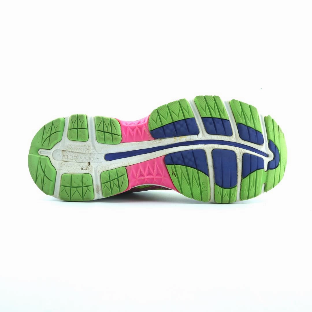 ASICS GEL-NIMBUS 18 lightweight athletic shoe visuals