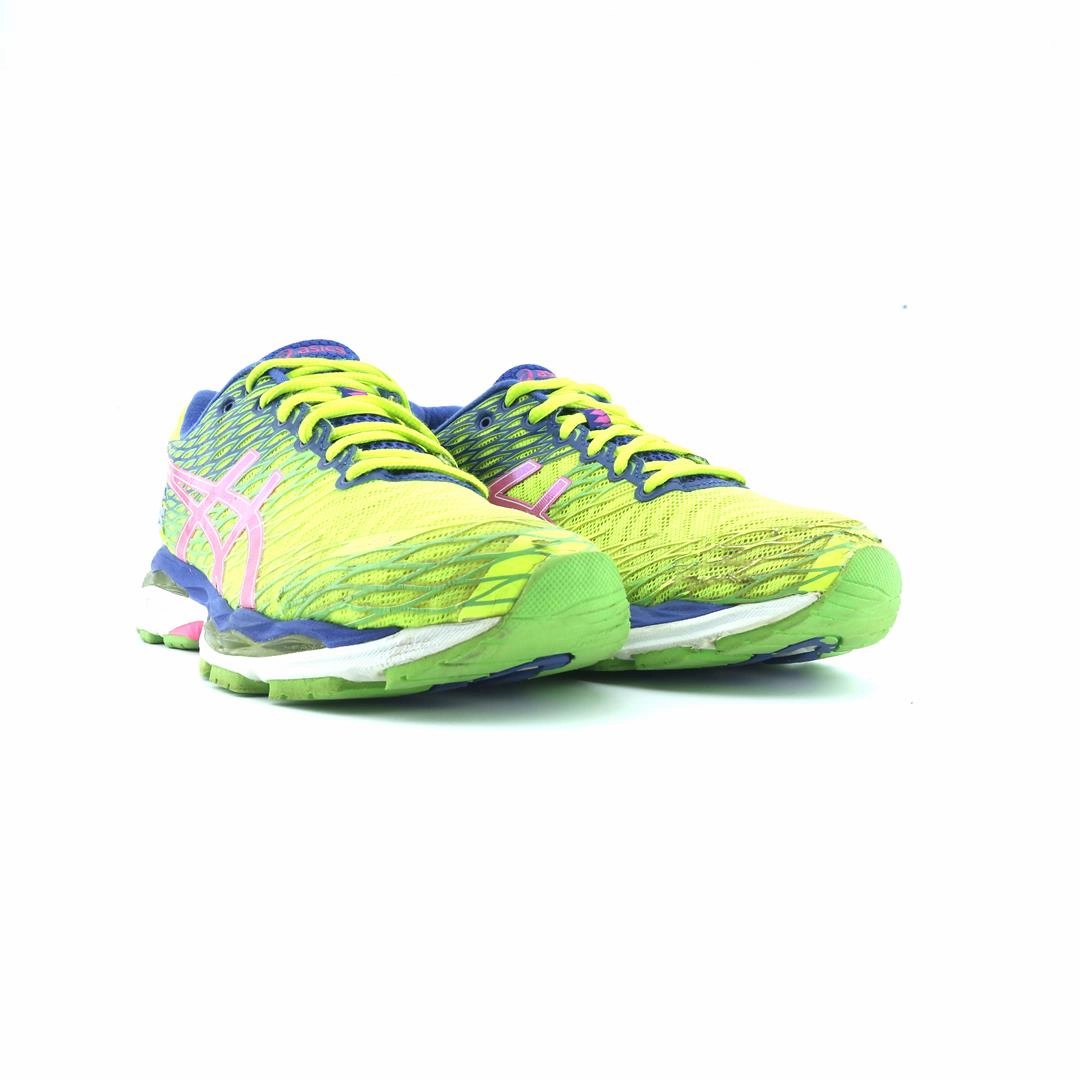 ASICS GEL-NIMBUS 18 lightweight athletic shoe visuals