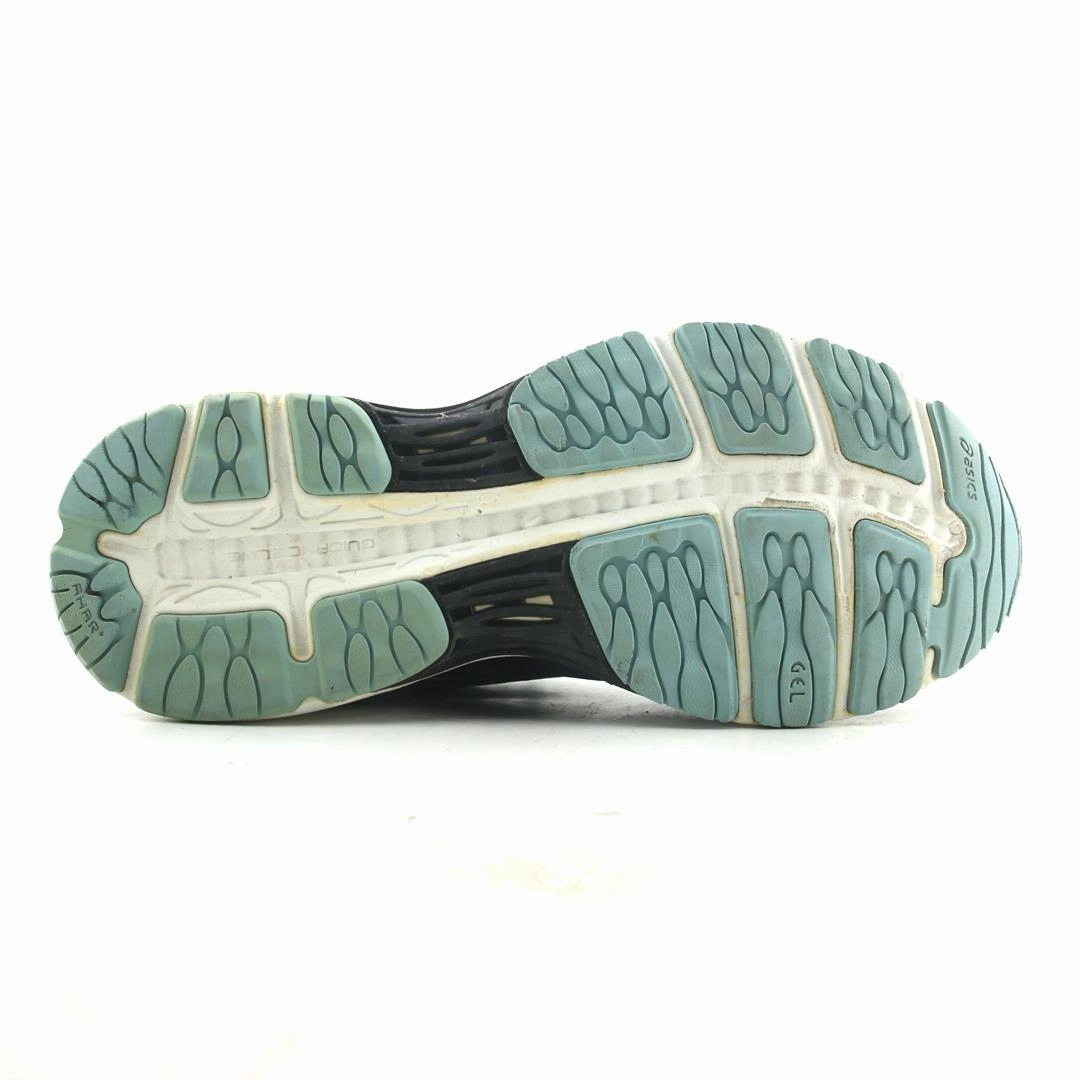 ASICS GEL NIMBUS 19 sporty Asics footwear images