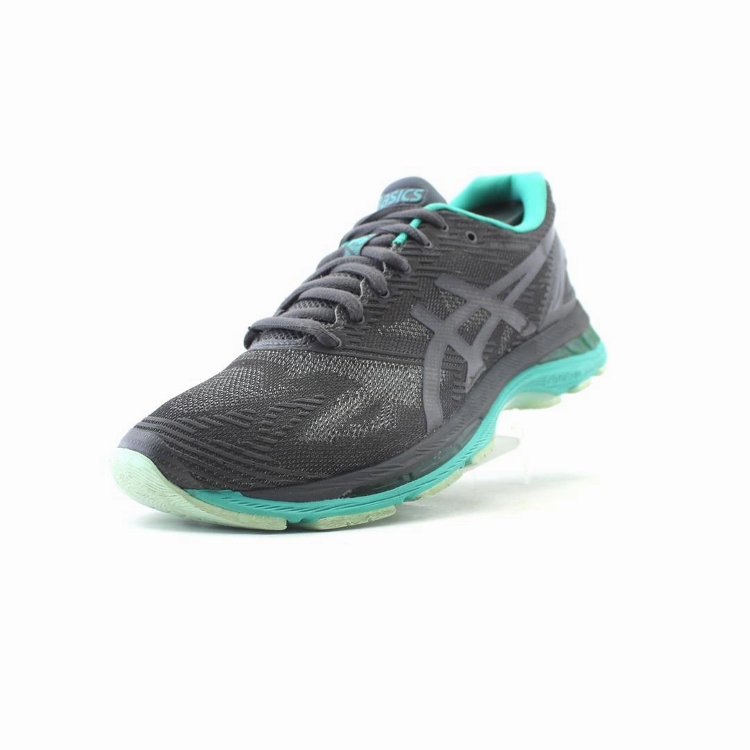 ASICS GEL NIMBUS 19 sporty Asics footwear images