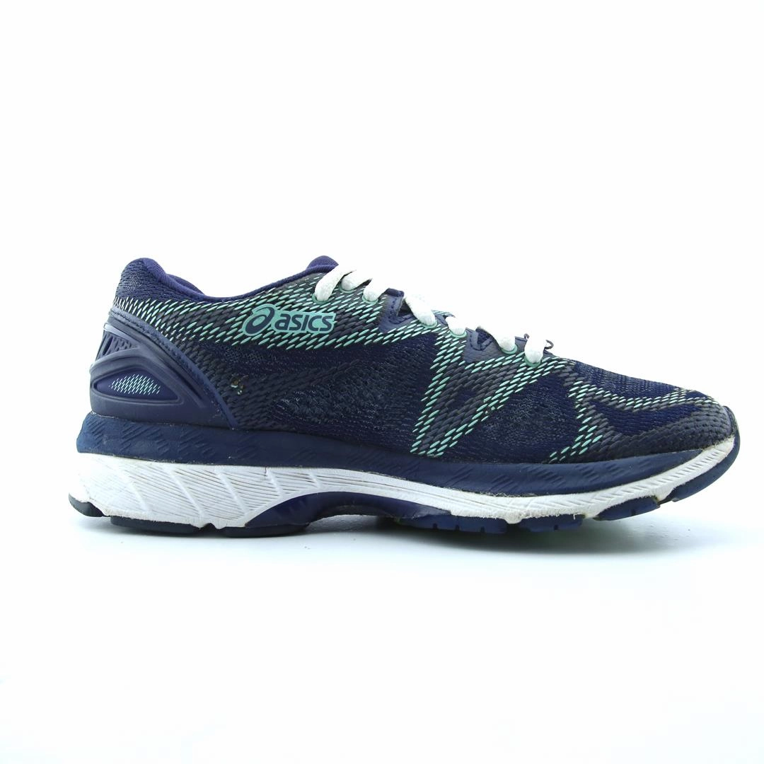 ASICS GEL NIMBUS 20 lightweight athletic shoe visuals