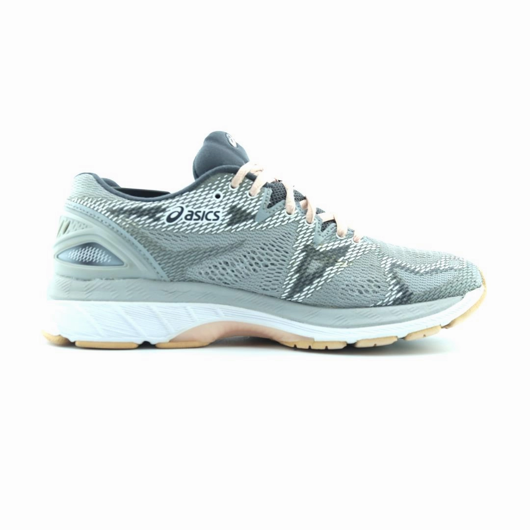 ASICS GEL-NIMBUS 20 performance running shoe photos