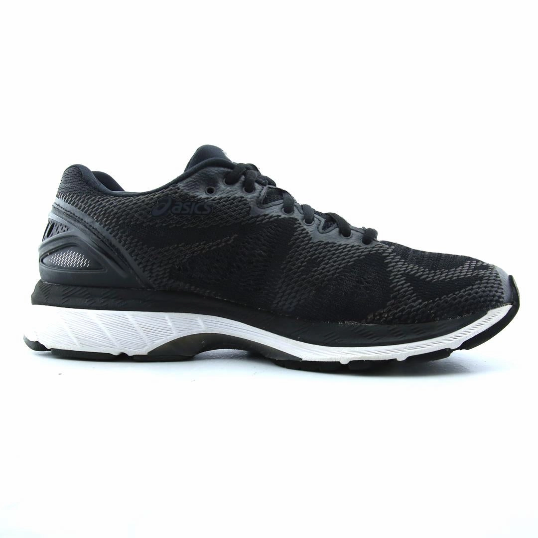 ASICS GEL NIMBUS 20 performance running shoe photos