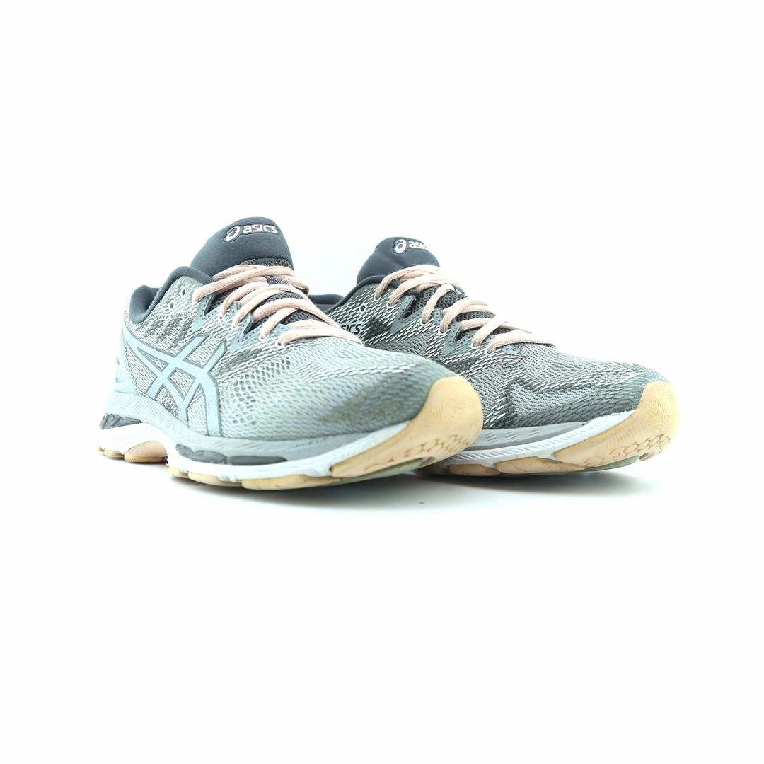 ASICS GEL-NIMBUS 20 performance running shoe photos