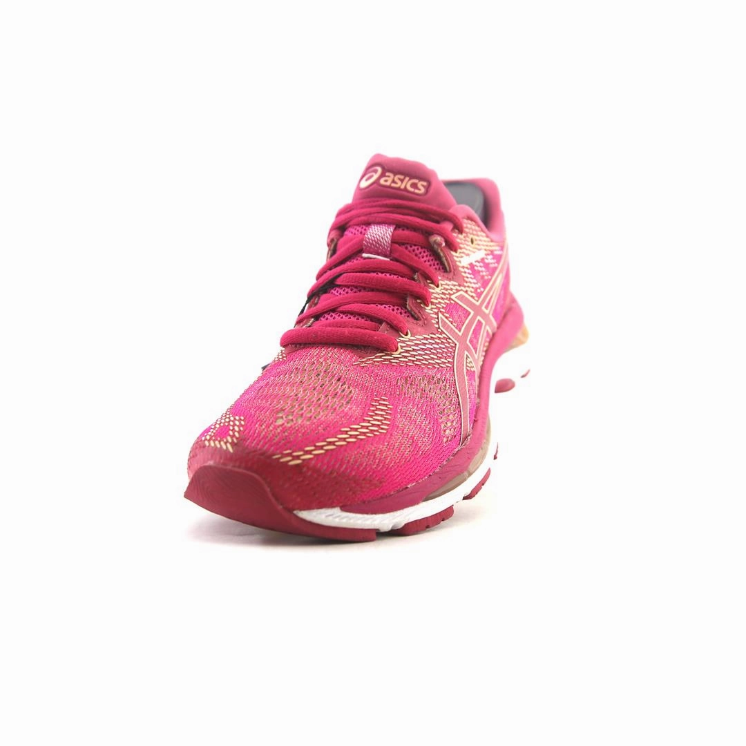 ASICS GEL-NIMBUS 20 sporty Asics footwear images