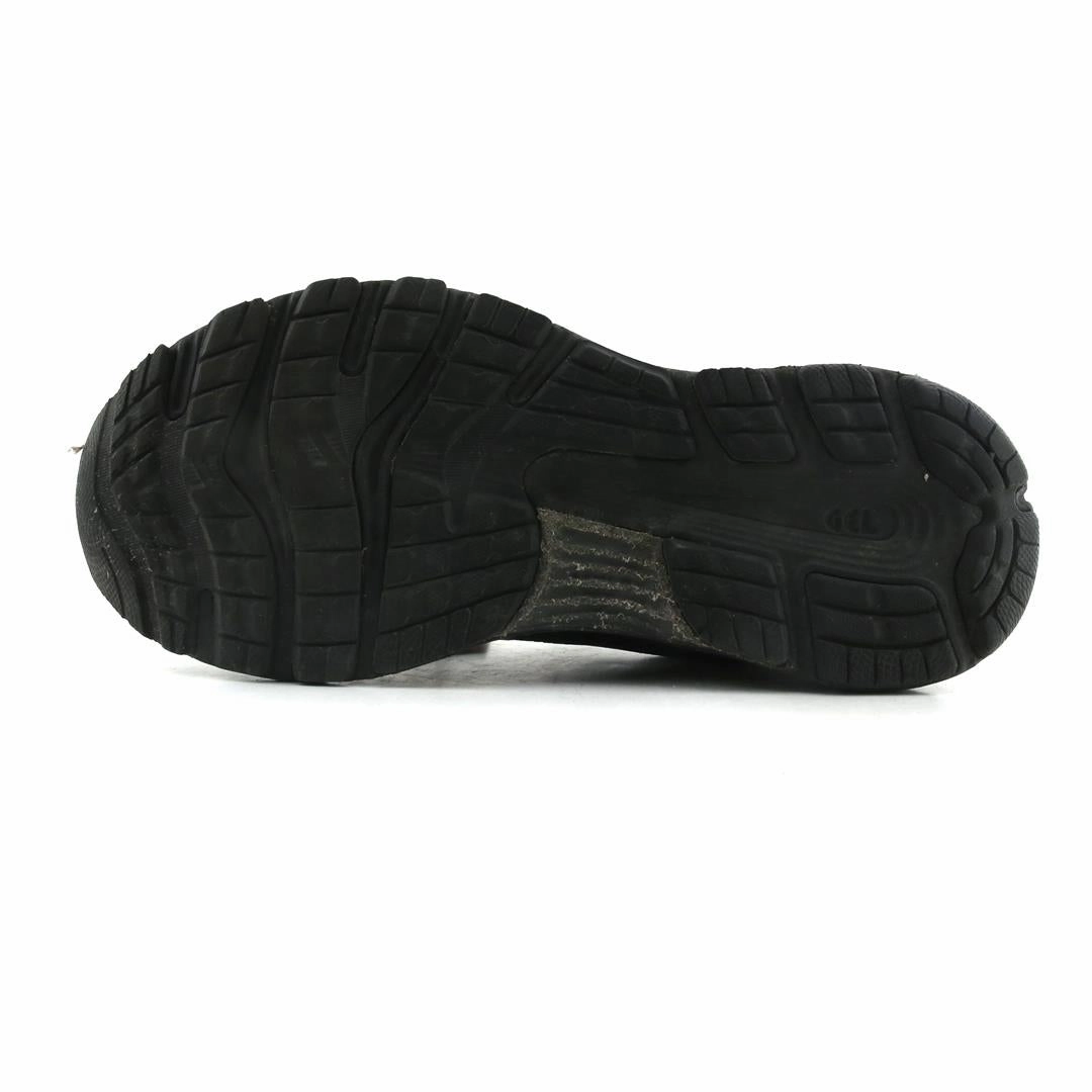 ASICS GEL NIMBUS 21 lightweight athletic shoe visuals