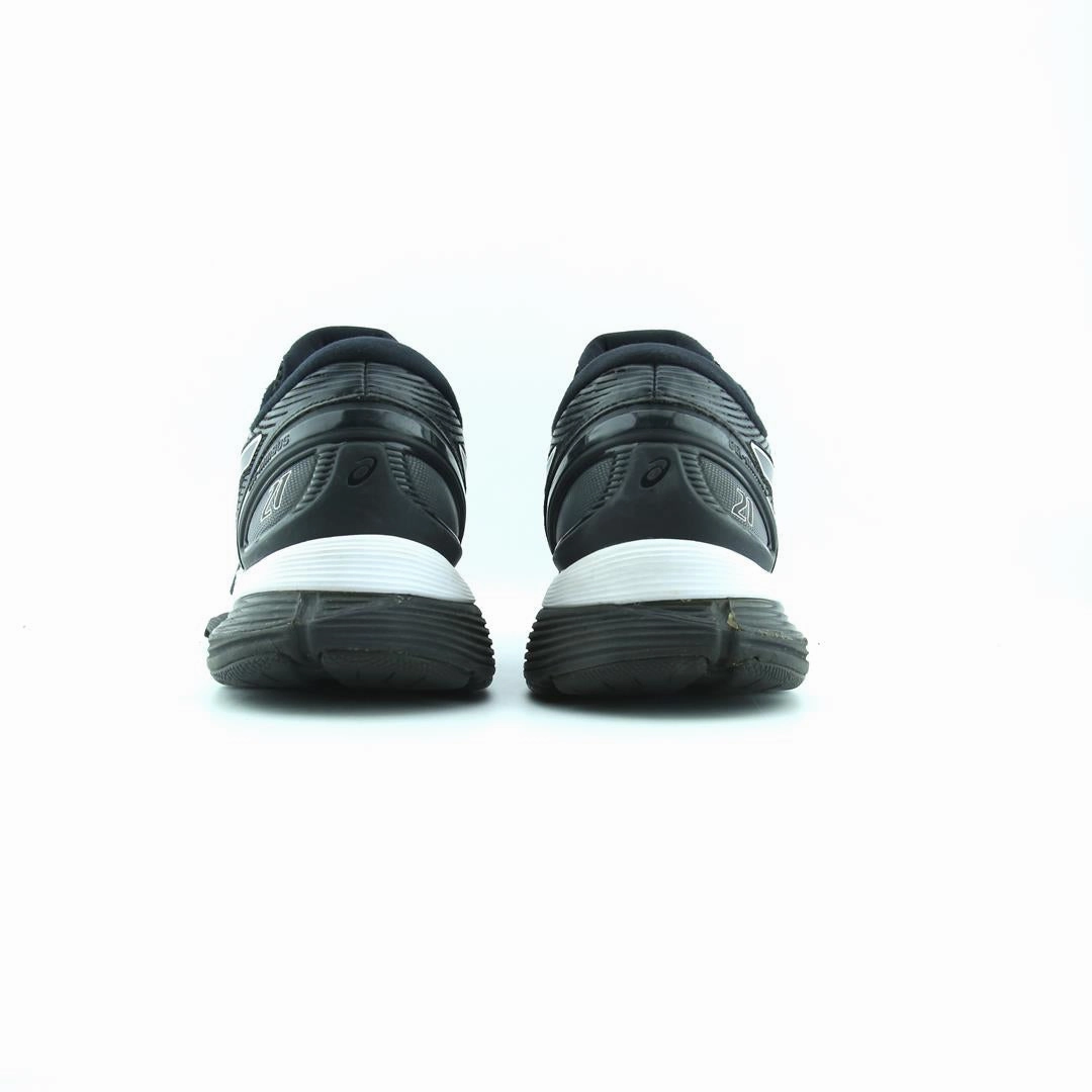 ASICS GEL-NIMBUS 21 trainer shoe design snapshots