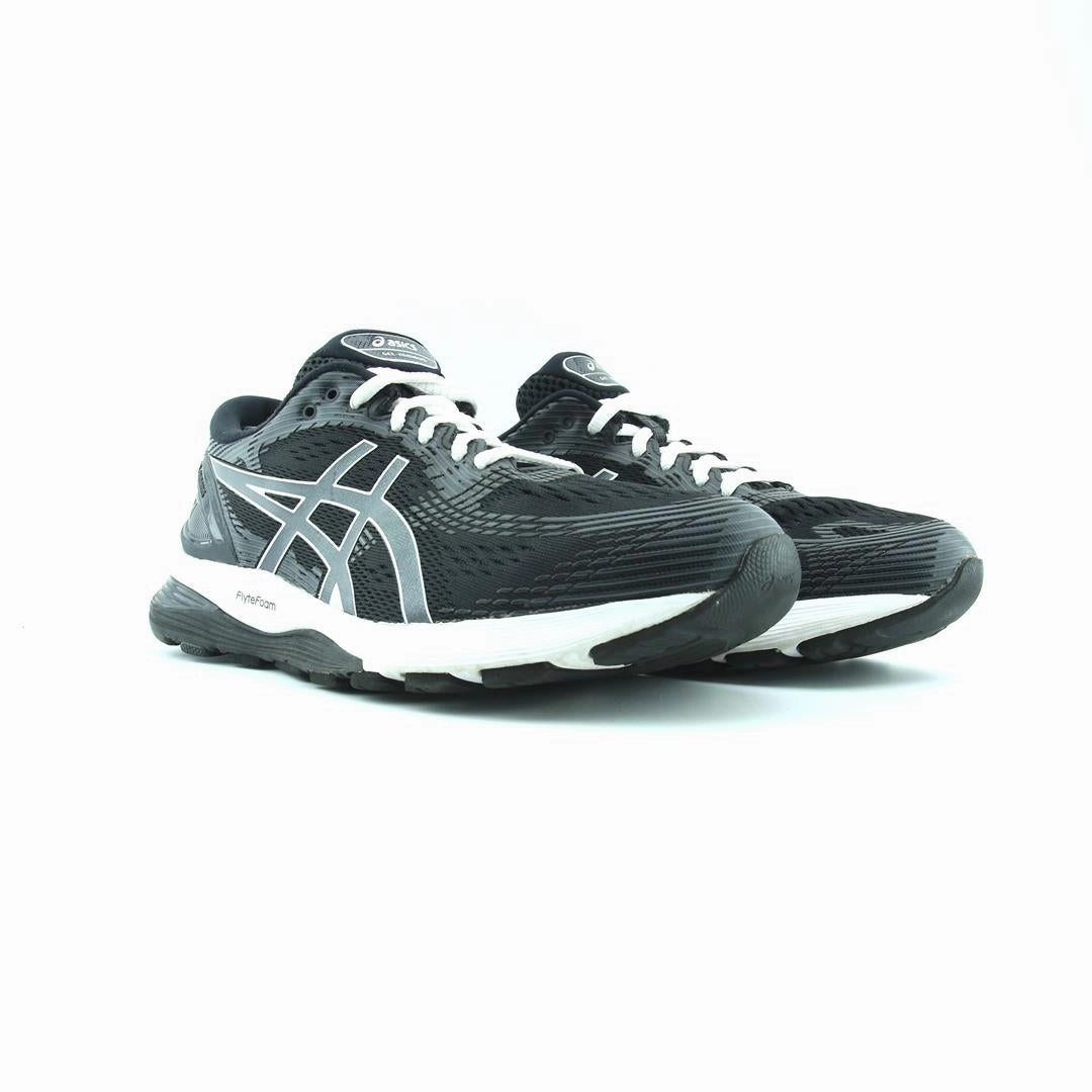 ASICS GEL-NIMBUS 21 trainer shoe design snapshots