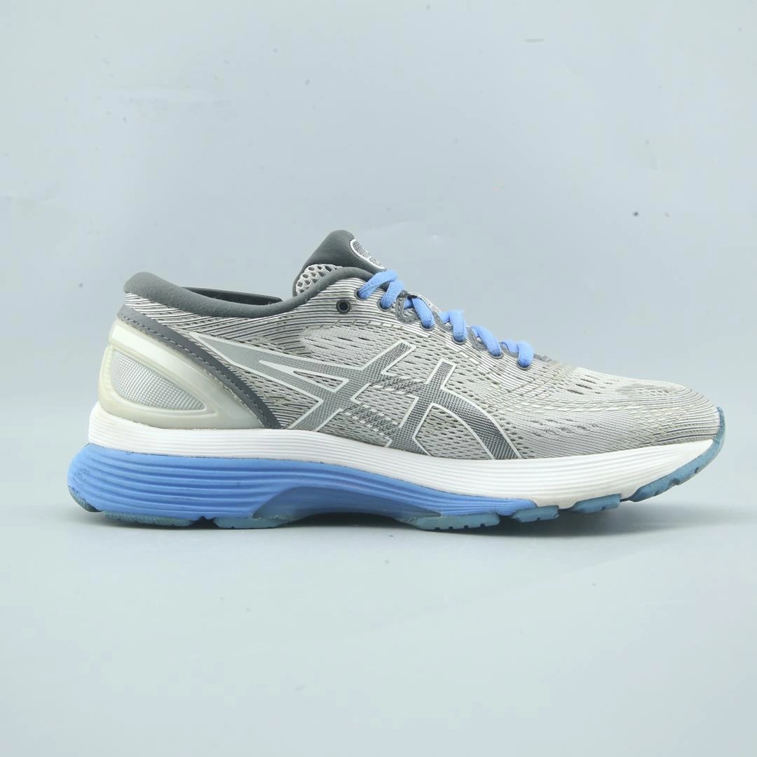 ASICS GEL-NIMBUS 21 trainer shoe design snapshots