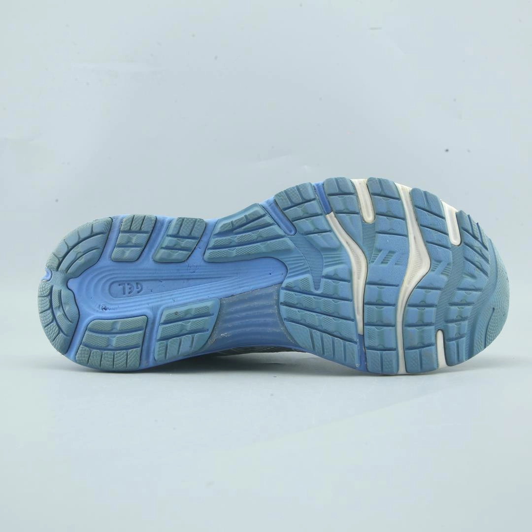 ASICS GEL-NIMBUS 21 trainer shoe design snapshots