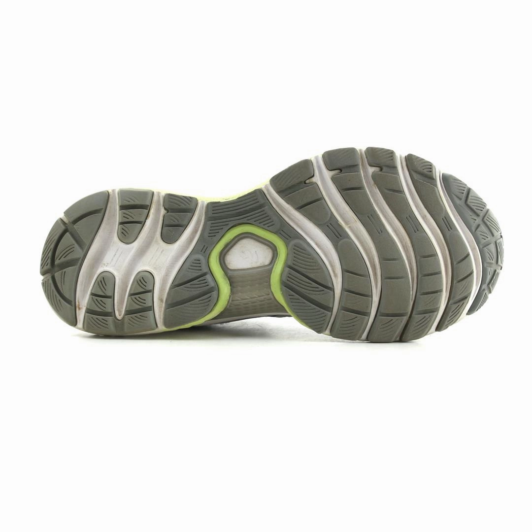 ASICS GEL-NIMBUS 22 sporty Asics footwear images