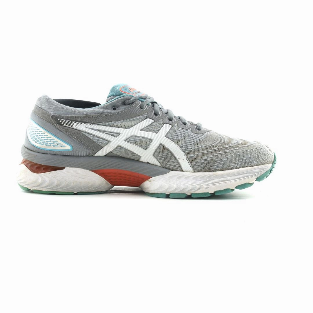 ASICS GEL-NIMBUS 22 trainer shoe design snapshots