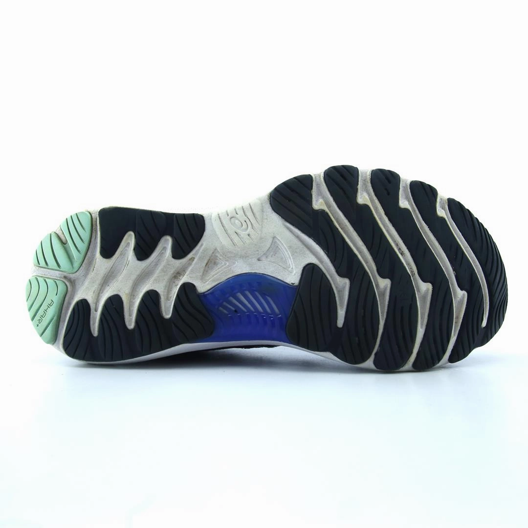 ASICS GEL-NIMBUS 23 lightweight athletic shoe visuals