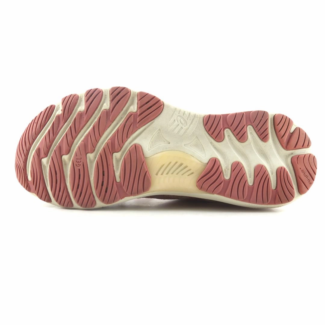 ASICS GEL-NIMBUS 23 lightweight athletic shoe visuals