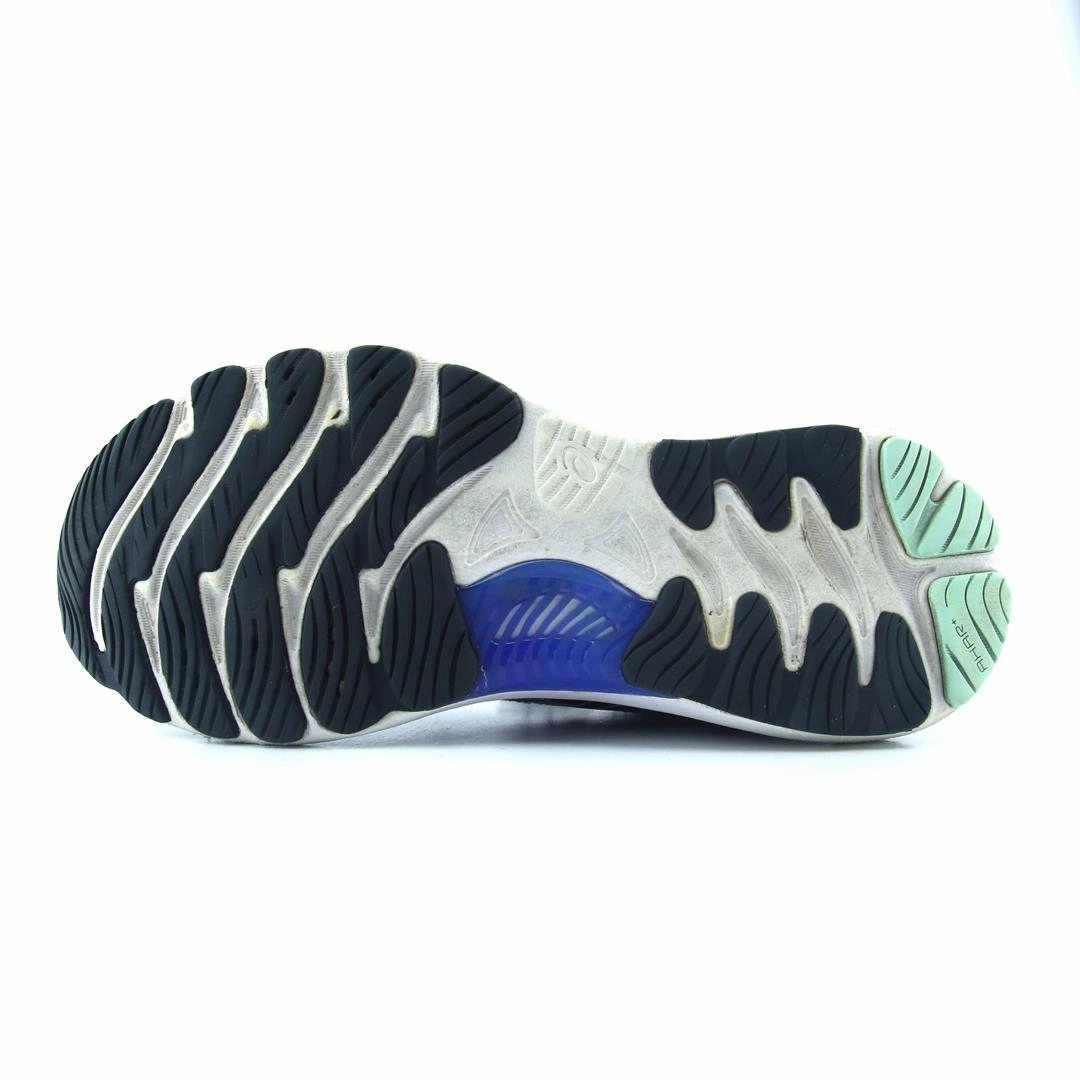 ASICS GEL-NIMBUS 23 lightweight athletic shoe visuals