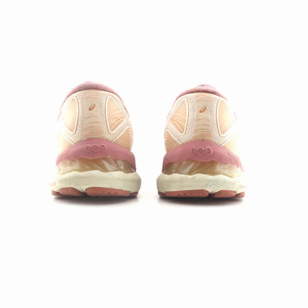 ASICS GEL-NIMBUS 23 lightweight athletic shoe visuals