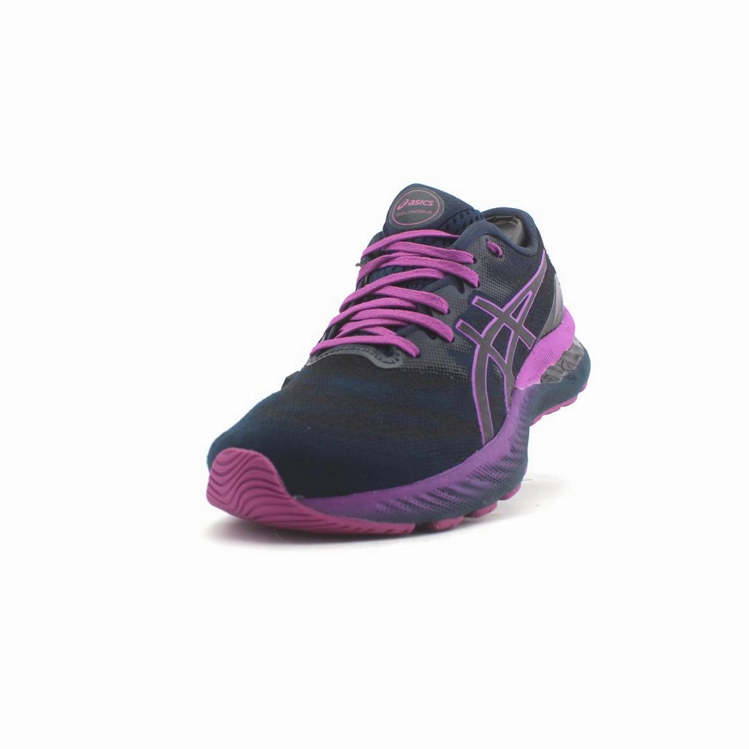 ASICS GEL-NIMBUS 23 performance running shoe photos