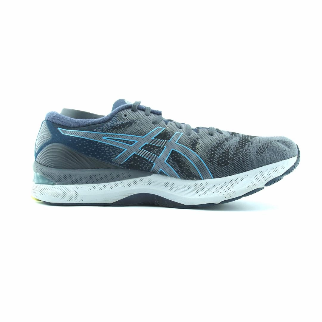 ASICS GEL-NIMBUS 23 performance running shoe photos