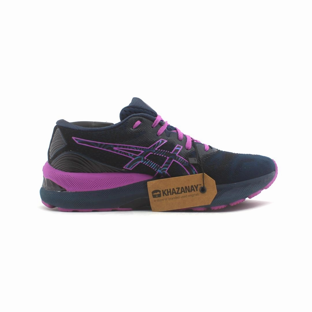 ASICS GEL-NIMBUS 23 performance running shoe photos