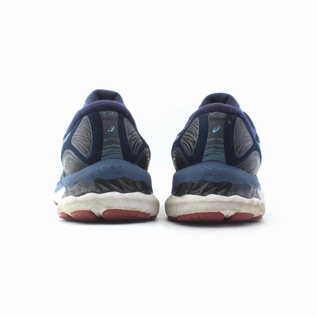 ASICS GEL NIMBUS 23 sporty Asics footwear images