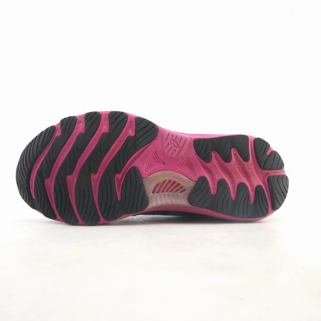 ASICS GEL-NIMBUS 23 trainer shoe design snapshots