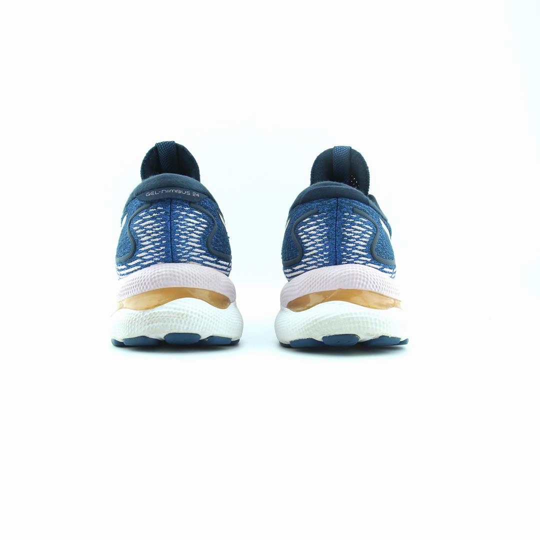 ASICS GEL NIMBUS 24 performance running shoe photos