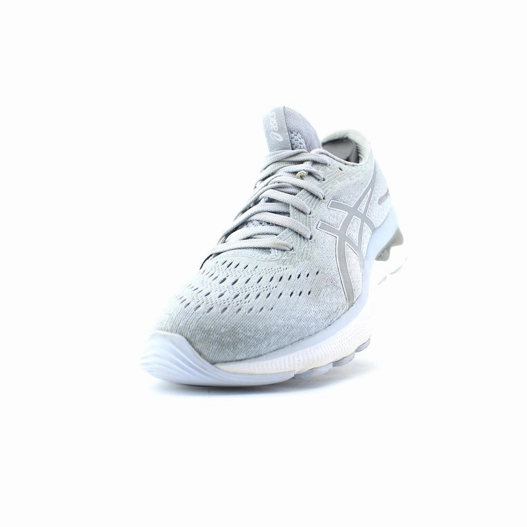 ASICS GEL-NIMBUS 24 sporty Asics footwear images