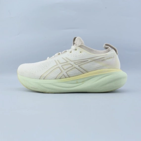 ASICS GEL-NIMBUS 25 Asics lightweight sneakers