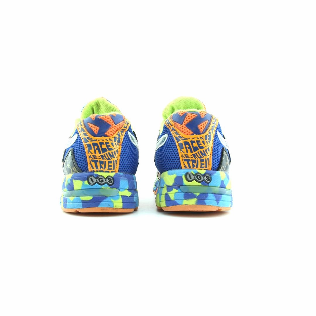 ASICS GEL NOOSA TRI 8 performance running shoe photos