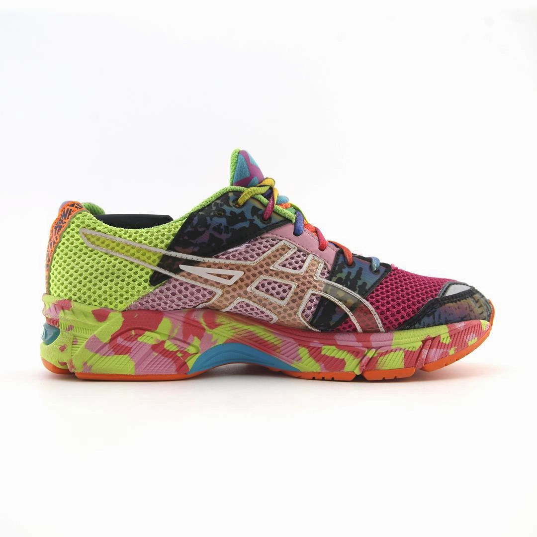 ASICS GEL-NOOSA TRI 8 sporty Asics footwear images