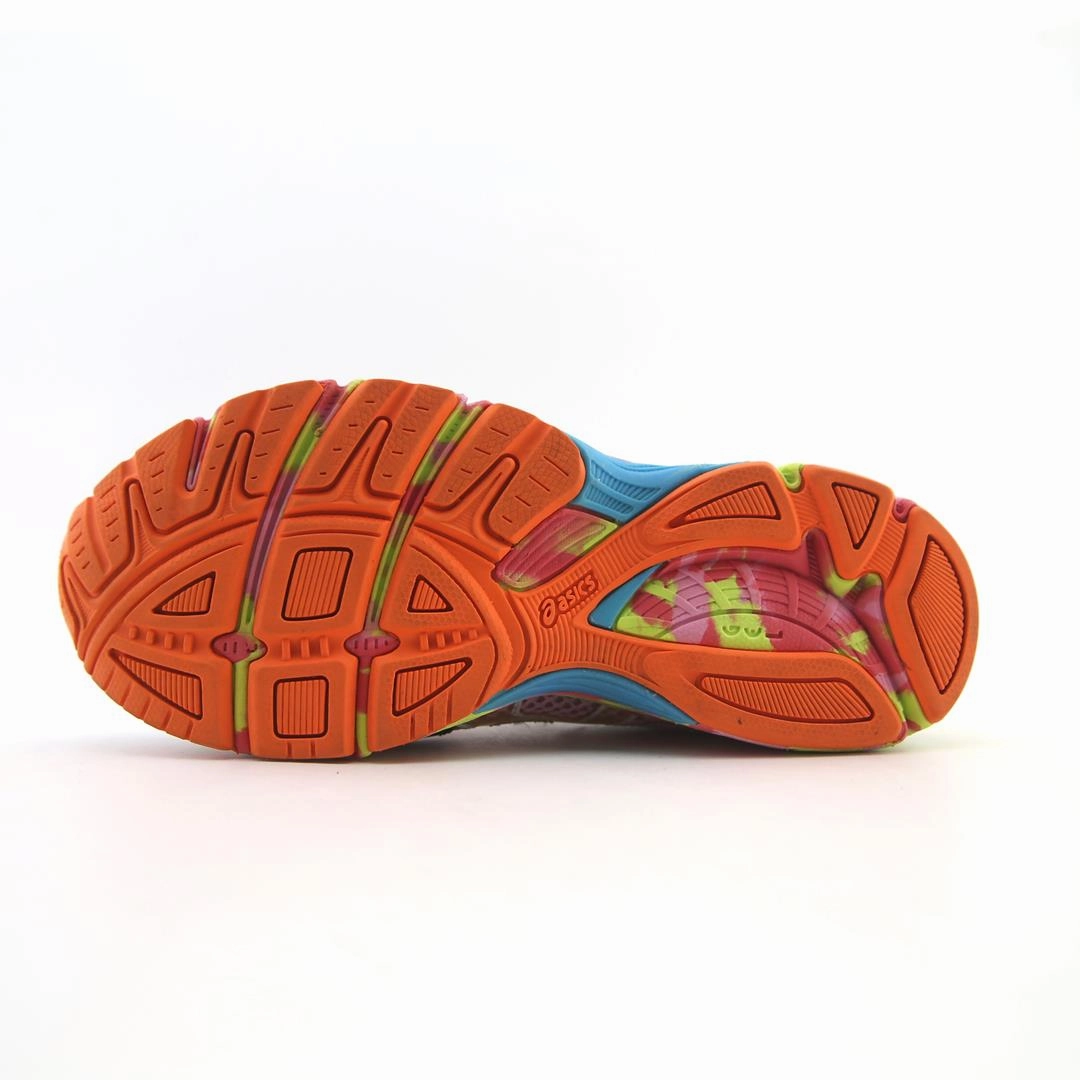 ASICS GEL-NOOSA TRI 8 sporty Asics footwear images