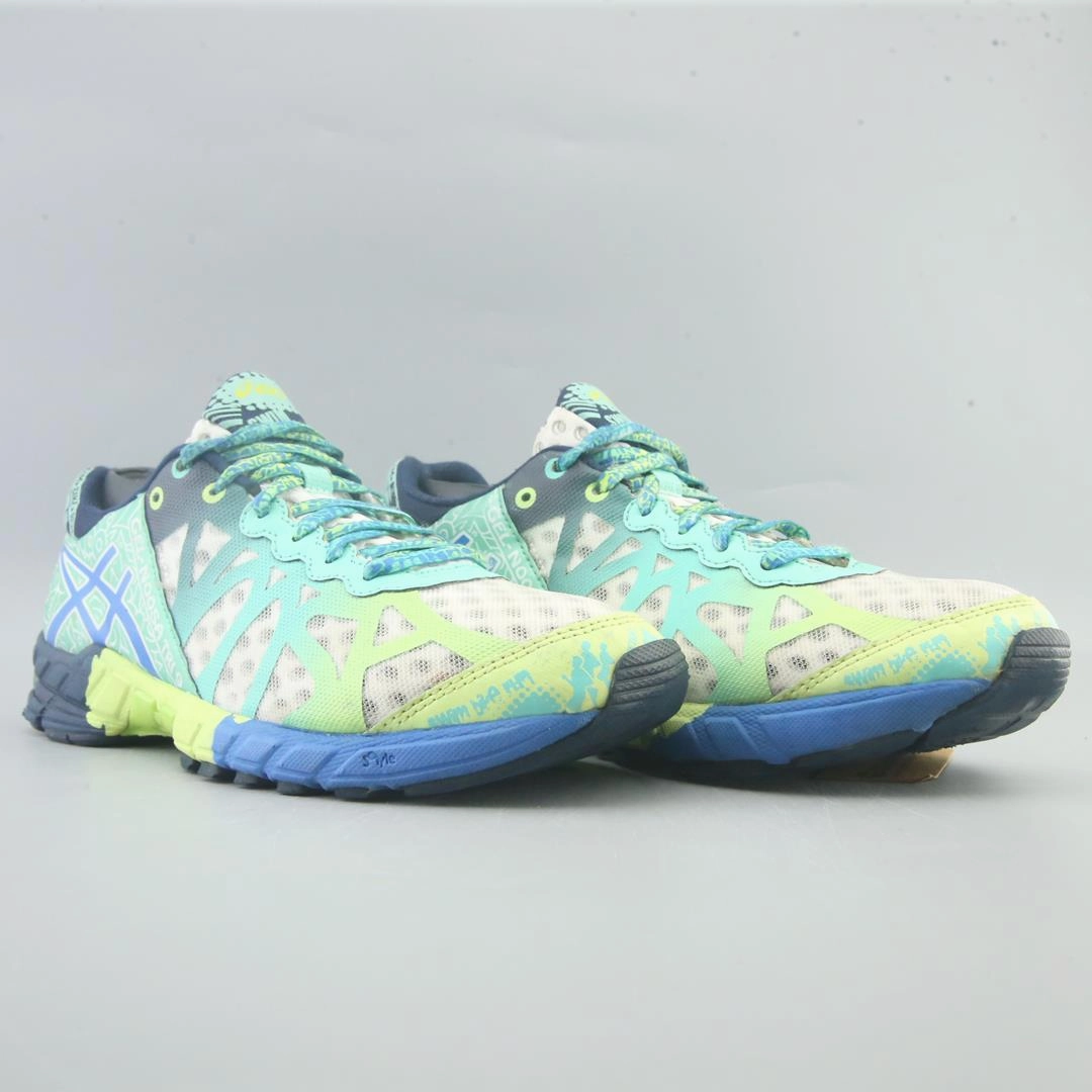 ASICS GEL-NOOSA TRI 9 sporty Asics footwear images