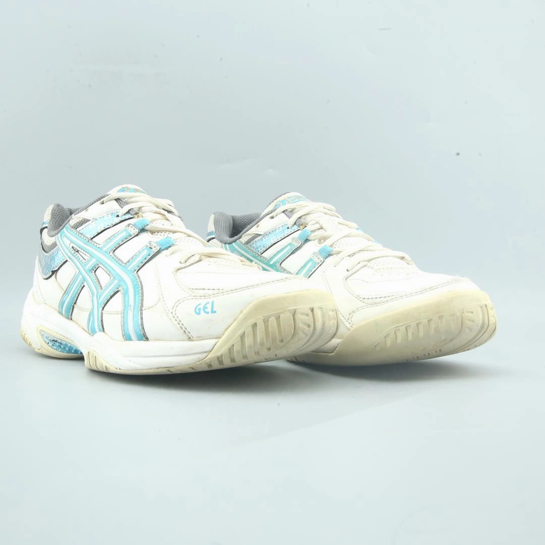 ASICS GEL-PIVOT 8 performance running shoe photos