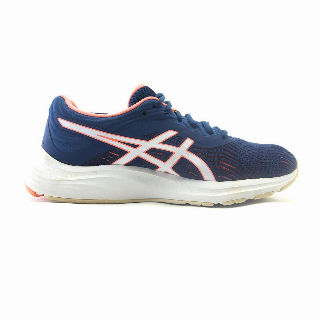 ASICS GEL PULSE 11 performance running shoe photos