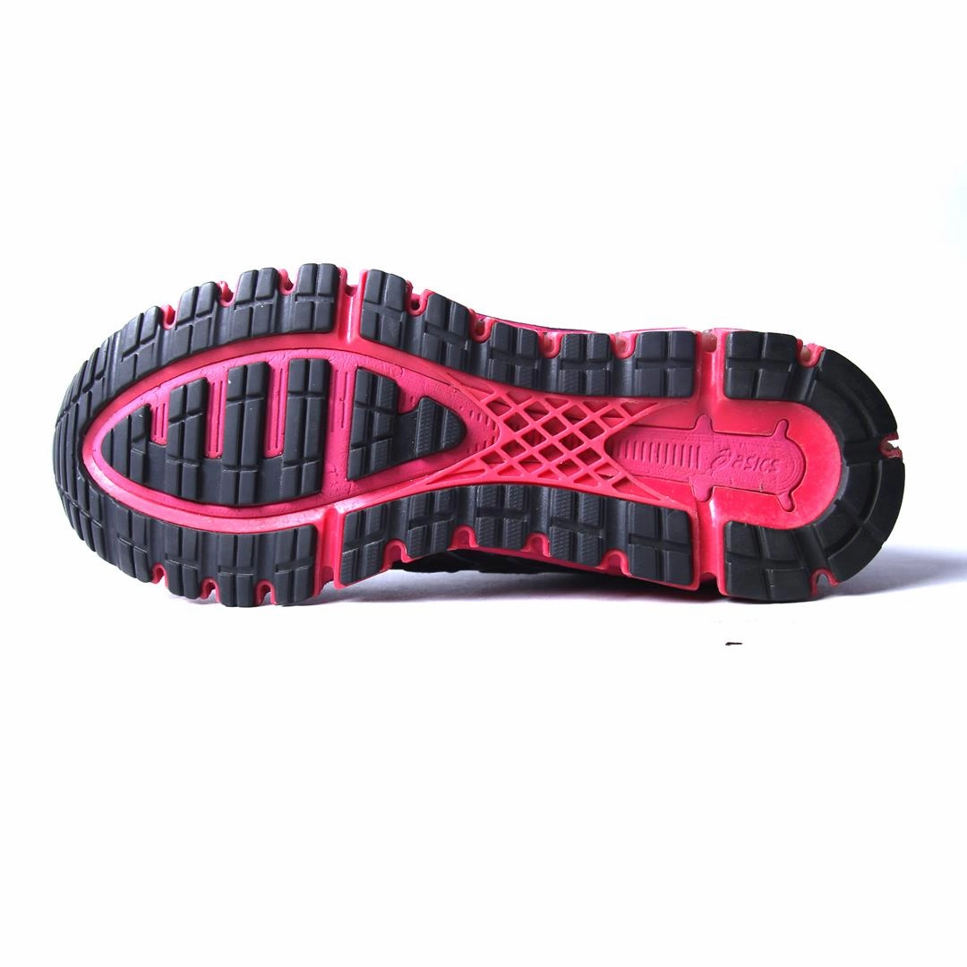 ASICS GEL QUANTUM 180 performance running shoe photos