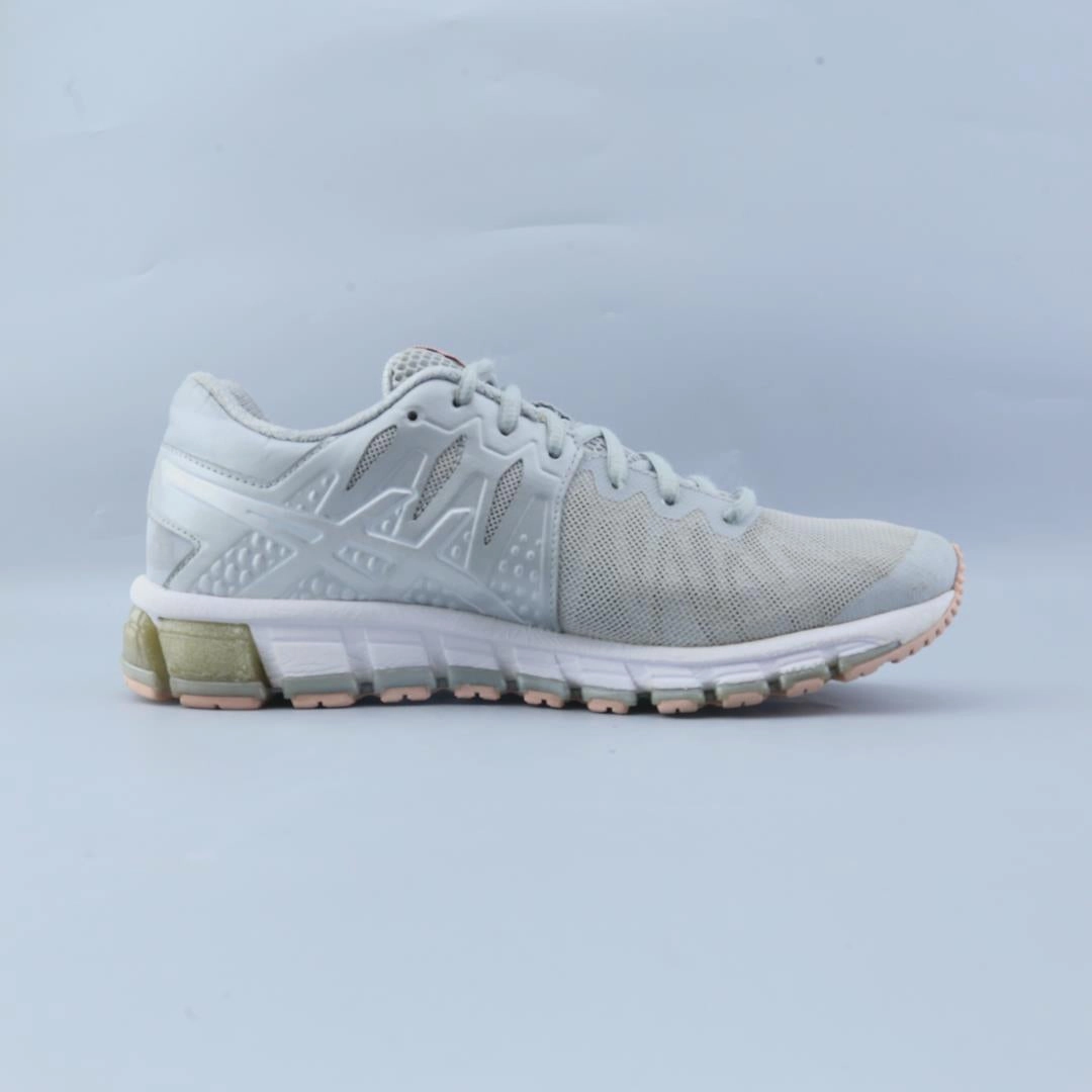 ASICS  GEL-QUANTUM 180 TR performance running shoe photos