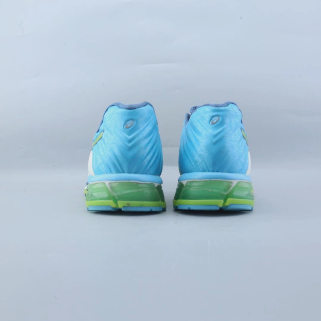 ASICS GEL-QUANTUM 180 trainer shoe design snapshots
