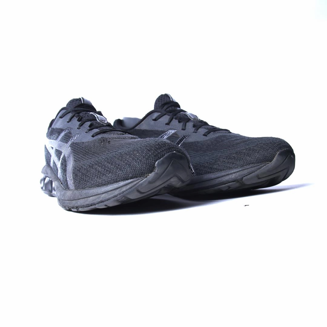 ASICS GEL-QUANTUM 180 VII lightweight athletic shoe visuals