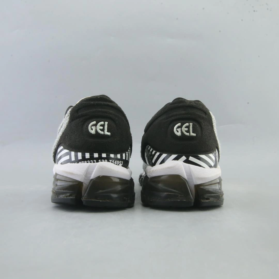 ASICS GEL-QUANTUM 360 5 KNIT lightweight athletic shoe visuals