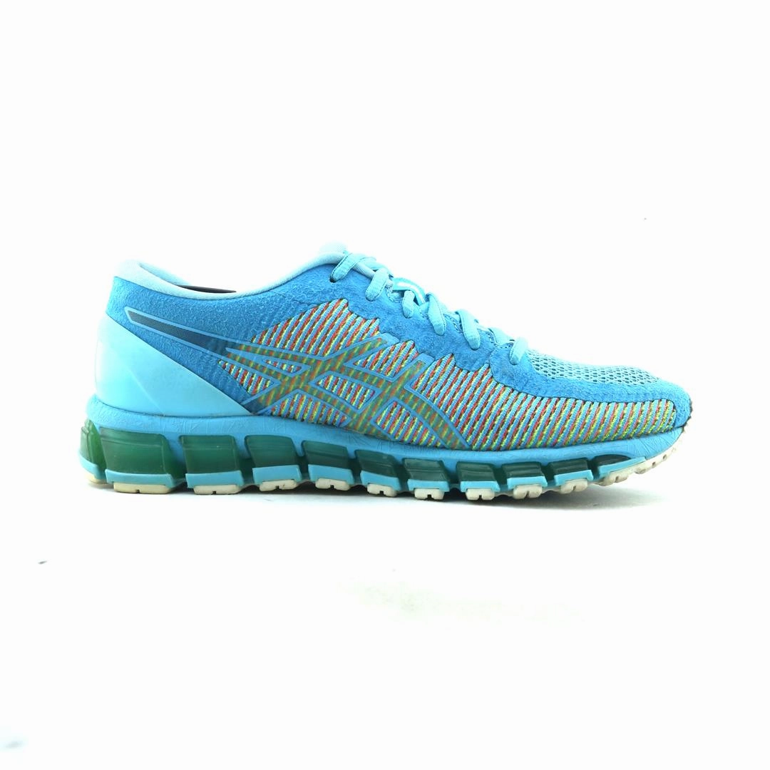 ASICS GEL-QUANTUM 360 CM performance running shoe photos