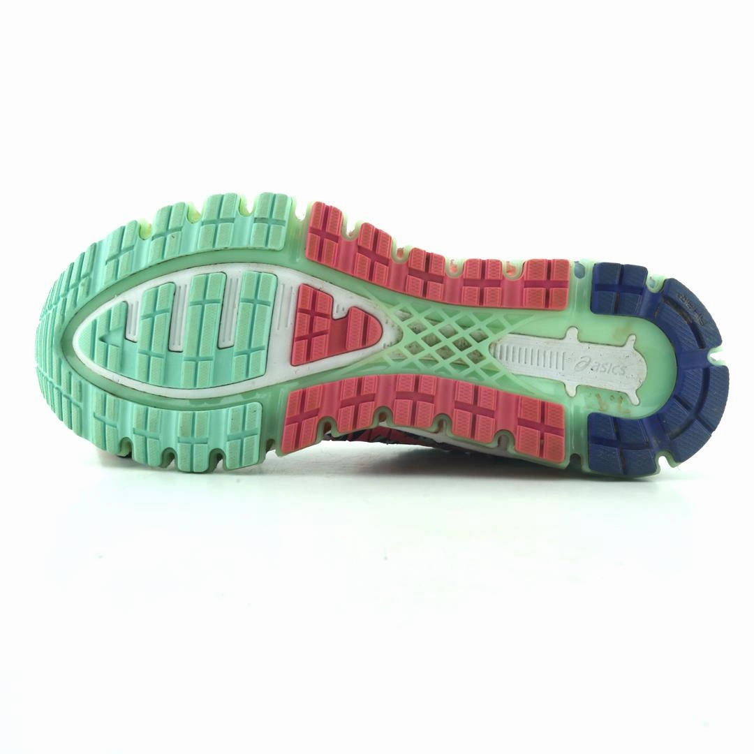 ASICS  GEL-QUANTUM 360 lightweight athletic shoe visuals