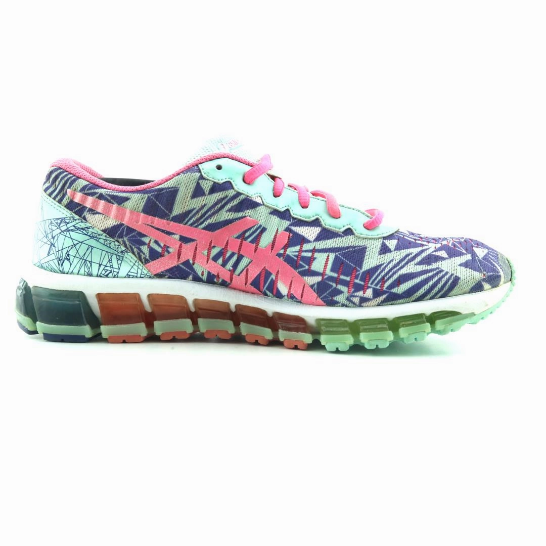 ASICS  GEL-QUANTUM 360 lightweight athletic shoe visuals