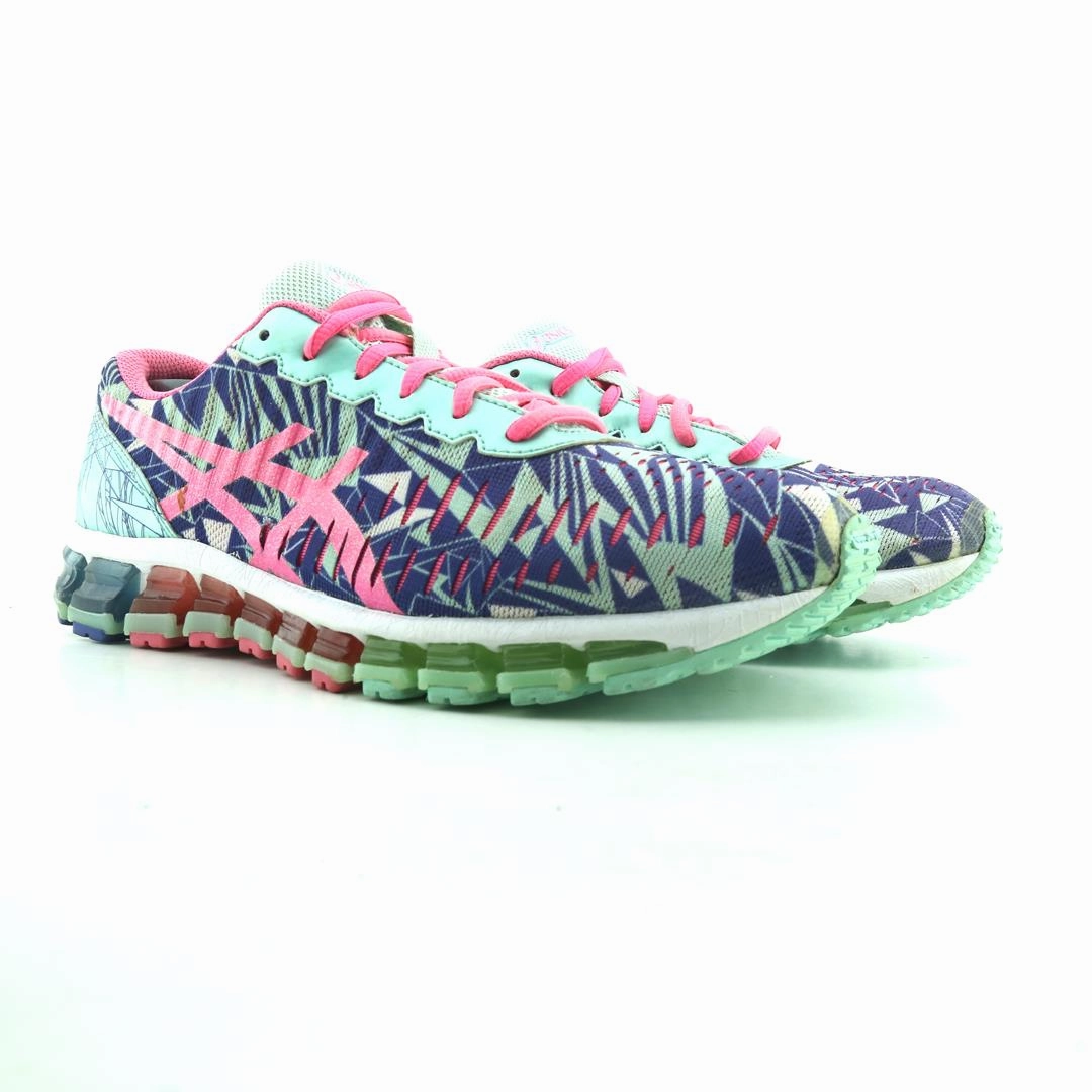 ASICS  GEL-QUANTUM 360 lightweight athletic shoe visuals