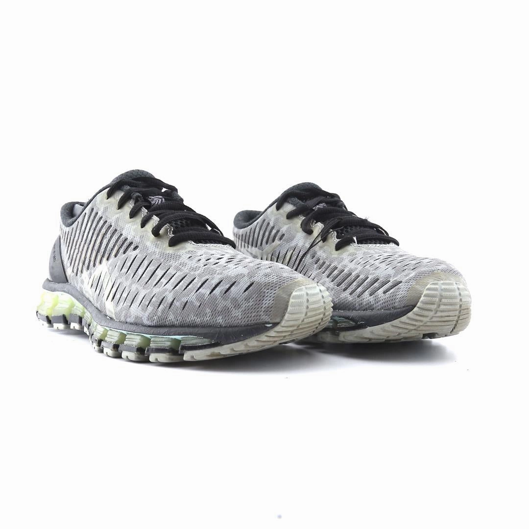 ASICS GEL QUANTUM 360 lightweight athletic shoe visuals